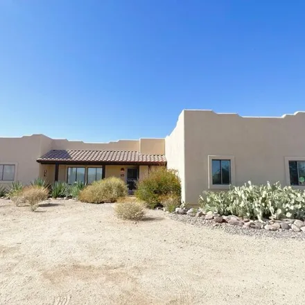 Rent this 3 bed house on 306 W Adamanda Dr in Phoenix, Arizona