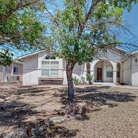 Buy this 3 bed house on 108 Willow Ct SE in Rio Rancho, New Mexico