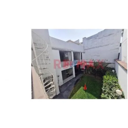 Buy this 7 bed house on Lima Cricket Club in León de la Fuente, Magdalena