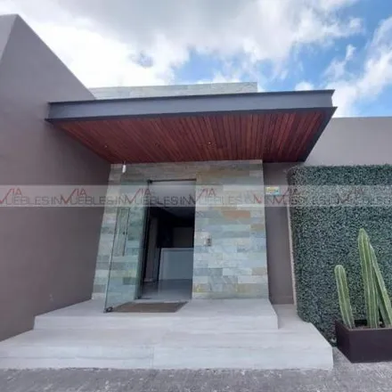 Buy this 8 bed house on Banco del Bajío in Calle Río Grijalva, Del Valle