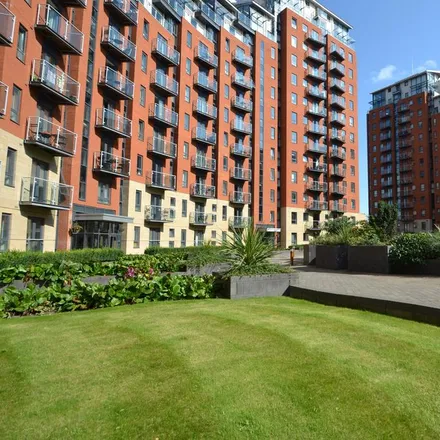 Rent this 1 bed apartment on City Island in Gotts Road, Leeds