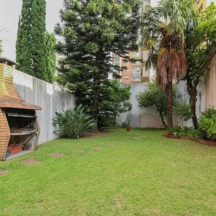 Buy this 3 bed house on Baldomero Fernández Moreno 1568 in Parque Chacabuco, C1406 GZB Buenos Aires