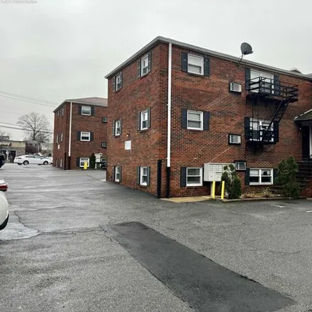 Image 2 - South Main Street Apartments, 44 South Main Street, Lodi, NJ 07644, USA - Apartment for rent
