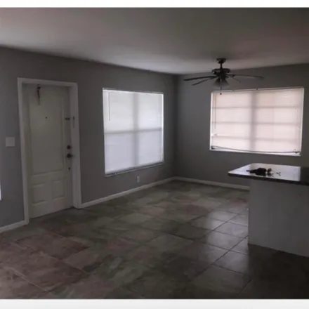 Image 2 - 371 Ocean Breeze, Lake Worth Beach, FL 33460, USA - Room for rent