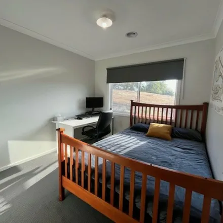 Image 3 - Davidson Street, Broadford VIC 3658, Australia - Apartment for rent