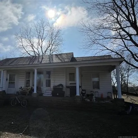 Buy this 3 bed house on 100 E State Highway 31 in Oklahoma, 74501