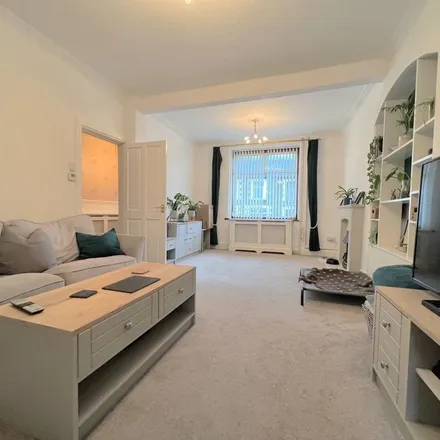 Image 4 - Oakland Terrace, Cilfynydd, CF37 4HB, United Kingdom - Apartment for rent