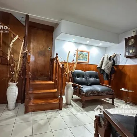 Buy this 3 bed house on 10 - Avenida Guido Spano 3953 in Villa Chacabuco, 1672 Villa Lynch