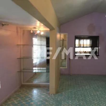 Buy this 3 bed house on Manuel Pérez in 93399 Poza Rica, VER