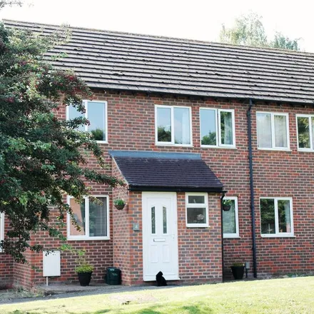 Rent this 3 bed townhouse on 2 in 4 Sandringham Road, East Hagbourne