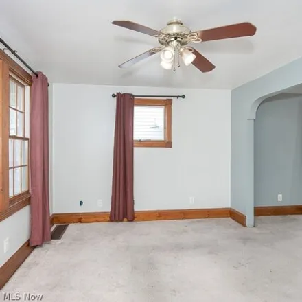 Image 7 - 2849 West 114th Street, Cleveland, OH 44111, USA - House for sale