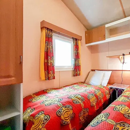 Rent this 2 bed house on Ferme de Livry in Livry-sur-Seine, D 39