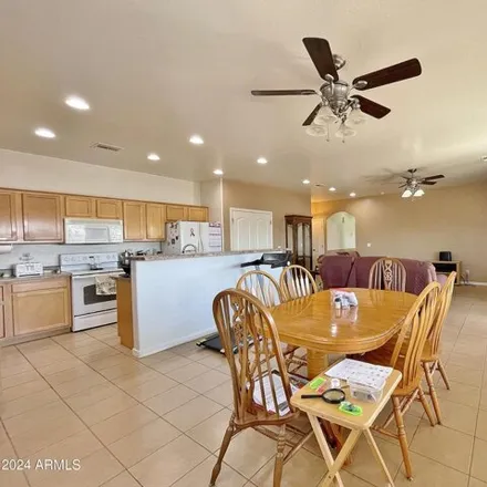 Image 7 - 8609 West Reventon Drive, Pinal County, AZ 85123, USA - House for sale