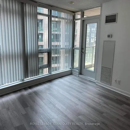 Image 1 - LTD at Malibu, 600 Fleet Street, Old Toronto, ON M5V 1B9, Canada - Apartment for rent