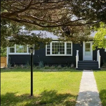 Rent this 3 bed house on 24 Parkway Dr in Sag Harbor, New York