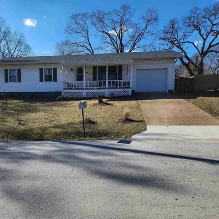 Buy this 3 bed house on Kosciusko Street in Warsaw, MO 65355