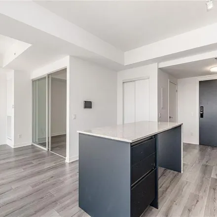 Image 8 - 413 Dundas Street West, Oakville, ON L6M 4M2, Canada - Apartment for rent