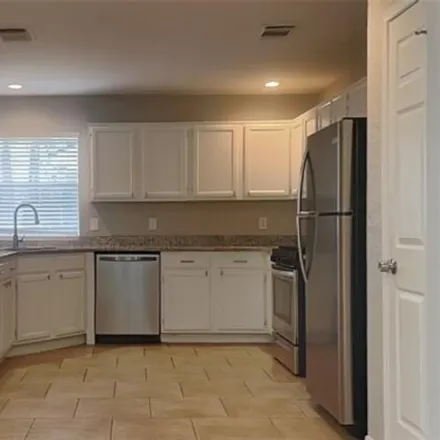 Image 4 - 8943 Village Hills Drive, Harris County, TX 77379, USA - House for rent