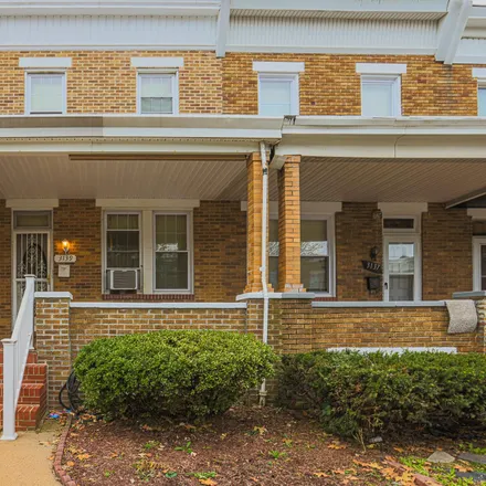 Image 2 - 3139 Kenyon Avenue, Baltimore, MD 21213, USA - Townhouse for sale