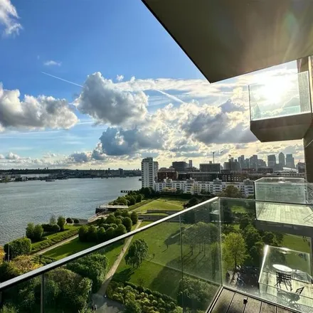 Rent this 2 bed apartment on Waterside Heights in 16 Booth Road, London