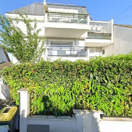 Rent this 2 bed apartment on 45 Avenue du Général de Gaulle in 77330 Ozoir-la-Ferrière, France