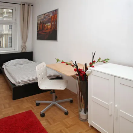 Rent this 4 bed room on Körnerstraße 2 in 13585 Berlin, Germany