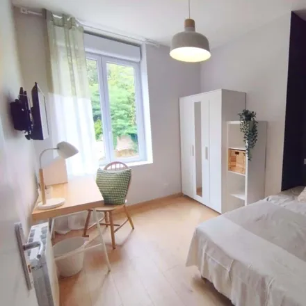 Rent this 1 bed room on 4 Rue Plantevin in 42000 Saint-Étienne, France