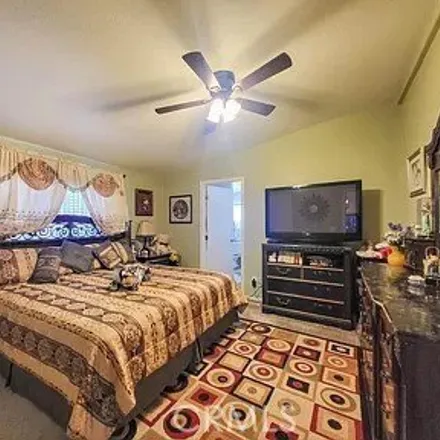 Image 6 - 2161 Windflower Drive, Rosamond, CA 93560, USA - Apartment for sale