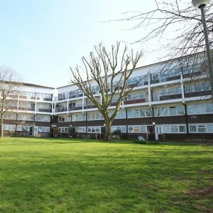 Buy this 3 bed apartment on Sennen Walk in London, SE9 4TZ