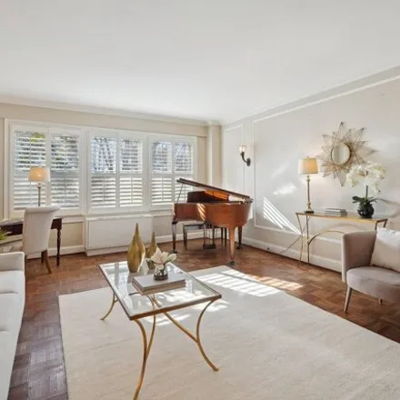 Image 7 - The Westerchester, 4000 Cathedral Avenue Northwest, Washington, DC 20016, USA - Condo for sale