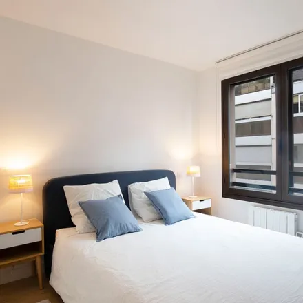 Image 5 - 12 Rue Béatrix Dussane, 75015 Paris, France - Apartment for rent