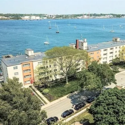 Buy this 2 bed condo on 292 Pequot Avenue in New London, CT 06320