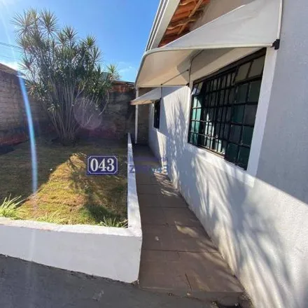 Buy this 2 bed house on Rua Osmy Muniz in Ouro Verde, Londrina - PR