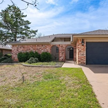 Buy this 3 bed house on 3237 Westchester Drive in Abilene, TX 79606