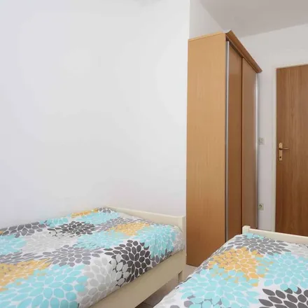 Image 5 - 52221, Croatia - Apartment for rent