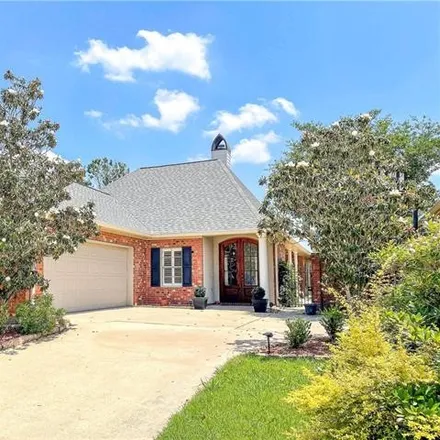 Buy this 3 bed house on 2301 Lacache Drive in Lake Charles, LA 70601