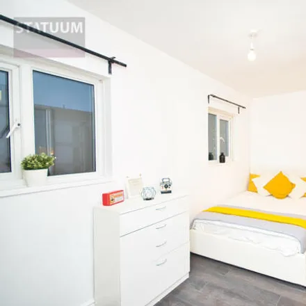 Rent this studio apartment on 1-79 Chadbourn Street in London, E14 6QP