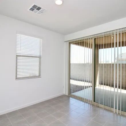 Image 2 - North 144th Drive, Surprise, AZ 85001, USA - Apartment for rent
