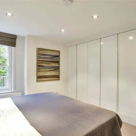 Image 7 - 36 Hay's Mews, London, W1J 5NY, United Kingdom - Apartment for rent