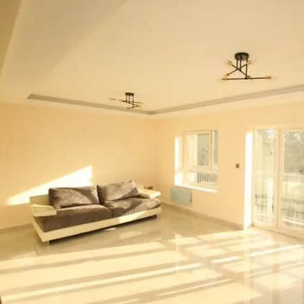 Buy this 2 bed apartment on Western Road in Leicester, LE3 0GT