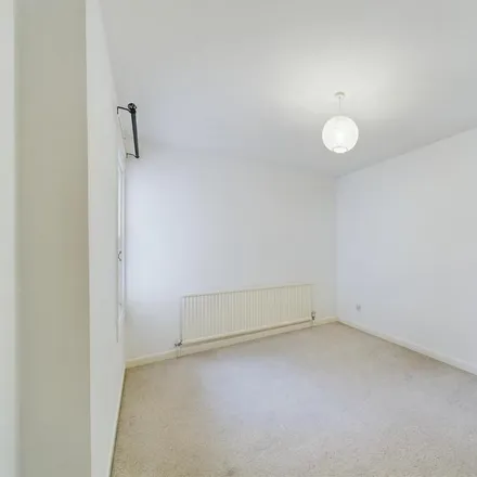 Image 4 - Lucky Lane, Exeter, EX2 4AY, United Kingdom - Apartment for rent