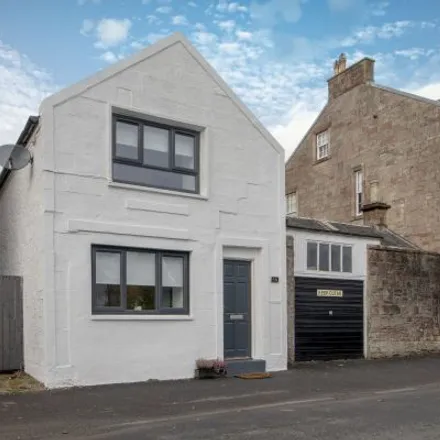 Rent this 3 bed apartment on Henry Bell Street in Helensburgh, G84 7DP