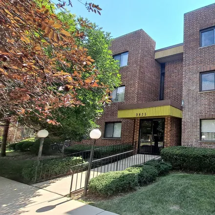 Buy this 3 bed house on 3813-3825 West Devon Avenue in Chicago, IL 60659
