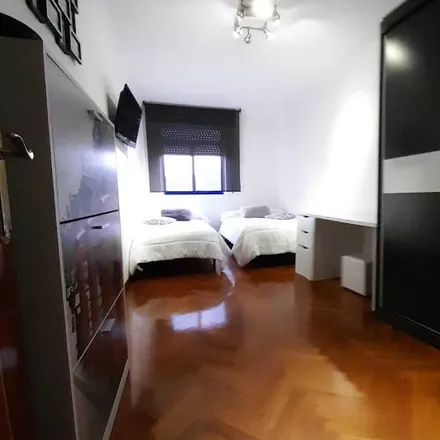 Rent this 3 bed apartment on Vilagarcía de Arousa in Rúa Leiras, 36600 Vilagarcía de Arousa