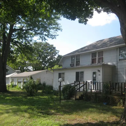Buy this 4 bed house on 206 East Crittenden Street in Homer, Champaign County