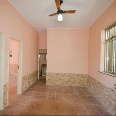 Rent this 2 bed house on Travessa Bonfim in São Lourenço, Niterói - RJ