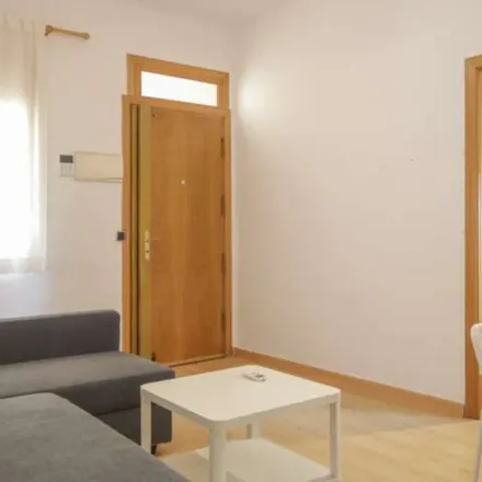 Image 5 - Paseo de las Delicias, 28045 Madrid, Spain - Apartment for rent