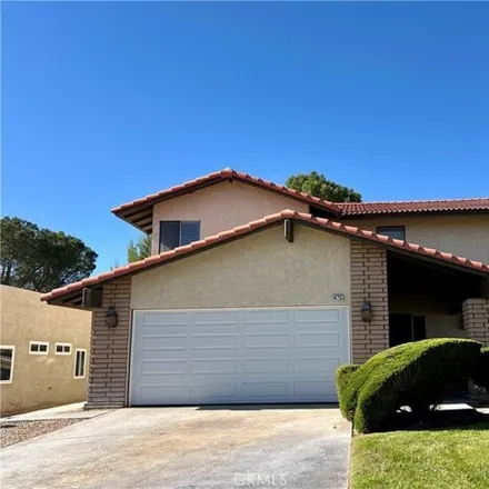 Buy this 3 bed house on 14751 Coolglen Drive in Helendale, San Bernardino County