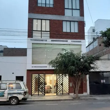 Image 2 - José Leal Avenue, Lince, Lima Metropolitan Area 51015, Peru - Room for rent
