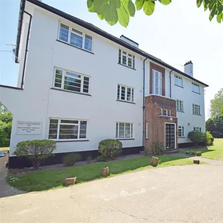 Rent this 2 bed apartment on Cavendish House in Chertsey Road, London